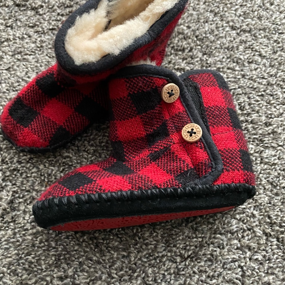 UGG Cream Baby Booties
